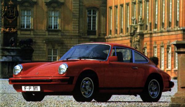 A 1978 911 SC with the 'cookie-cutter' wheels.